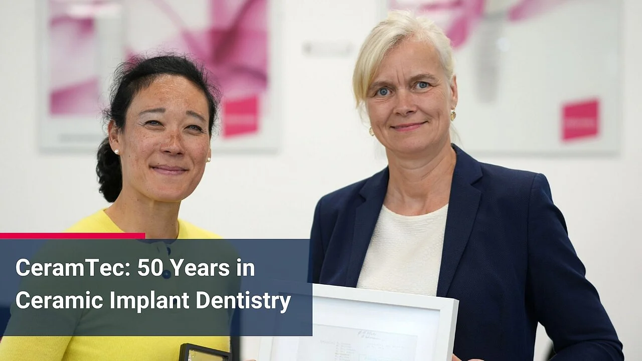 Ina Wüstenfeld博士和Carla Kriwet博士共同庆祝CeramTec牙科陶瓷种植学50周年